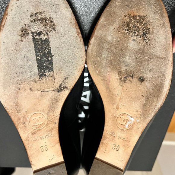 ❗️SOLD ❗️CHANEL Lucky Charms T-Strap Pumps Sz38 - Picture 5 of 9